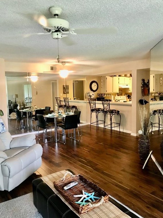 14831 Summerlin Woods Dr, Fort Myers, FL 33919-6851