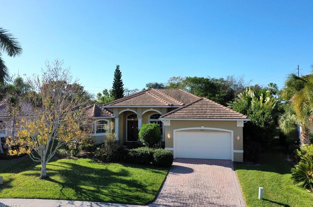 8652 Southwind Bay Cir, Fort Myers, FL 33908-6030