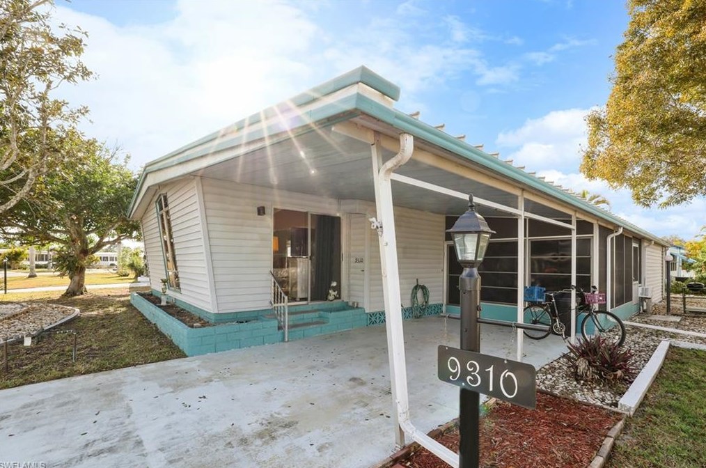 9310 Lord Rd, Bonita Springs, FL 34135