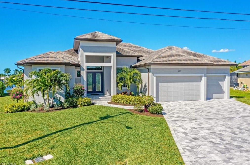 2219 45th Ter, Cape Coral, FL 33914-6734
