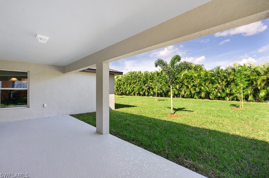 1102 21 Ter, Cape Coral FL  33990-4317 exterior