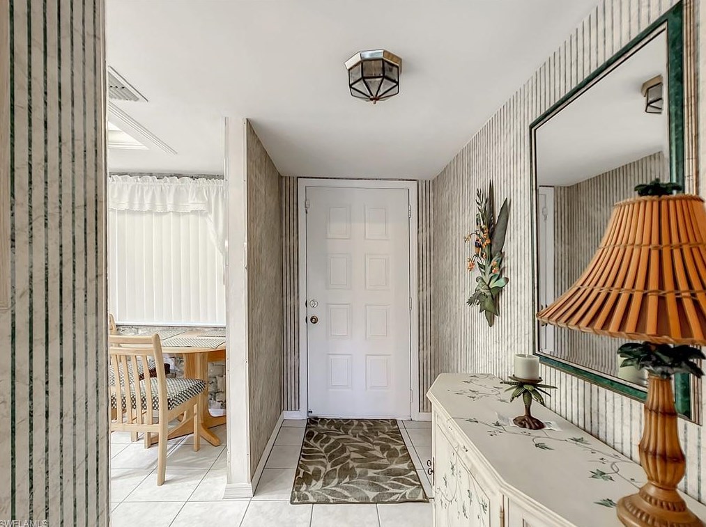 13080 White Marsh Ln E #102, Fort Myers, FL 33912