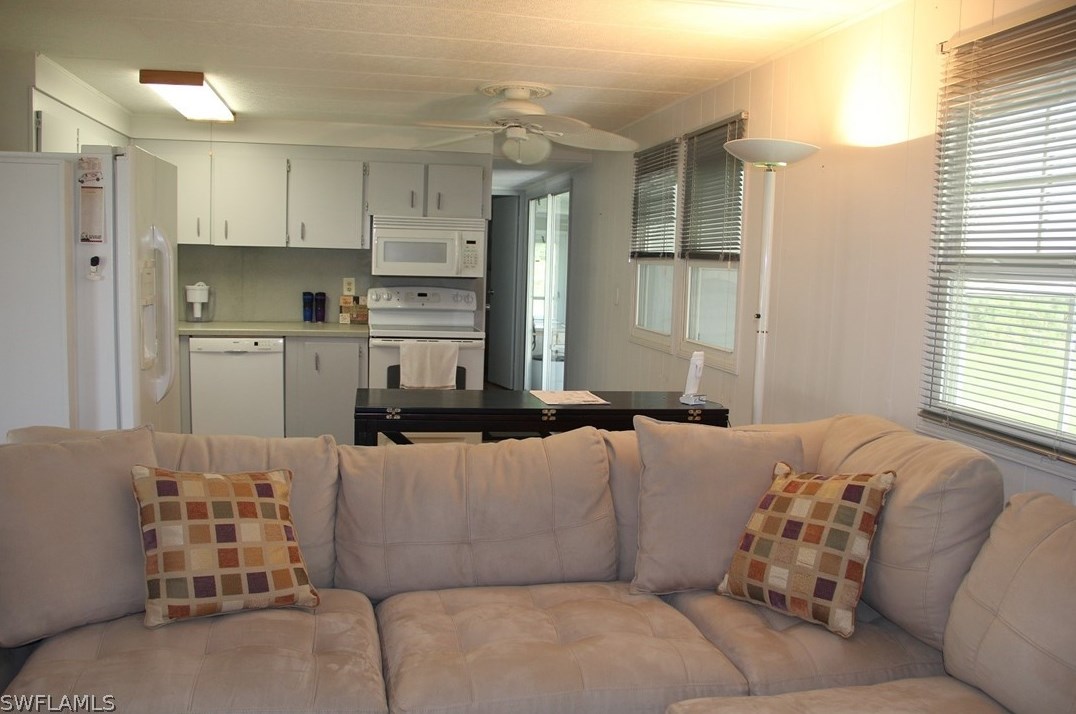 11340 Bayside Blvd, Fort Myers Beach, FL 33931