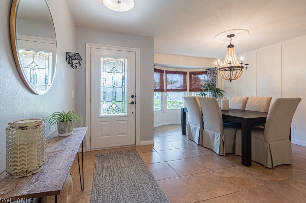 618 Astarias Cir, Fort Myers, FL 33919-3200