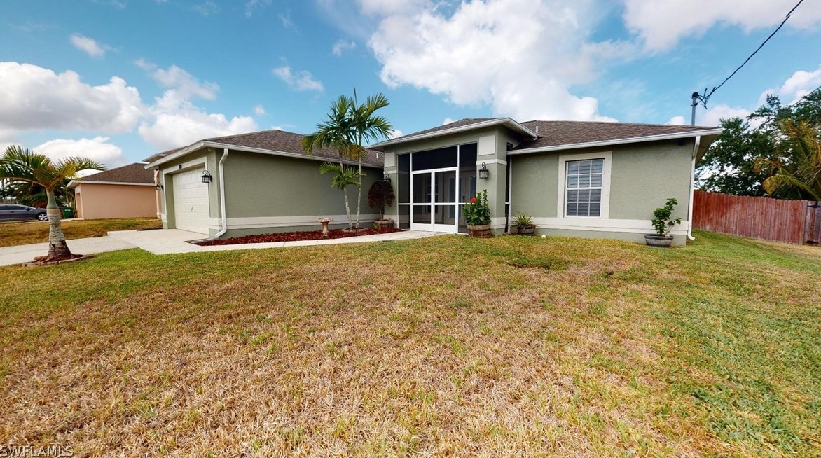 300 22nd Pl, Cape Coral, FL 33991-1311