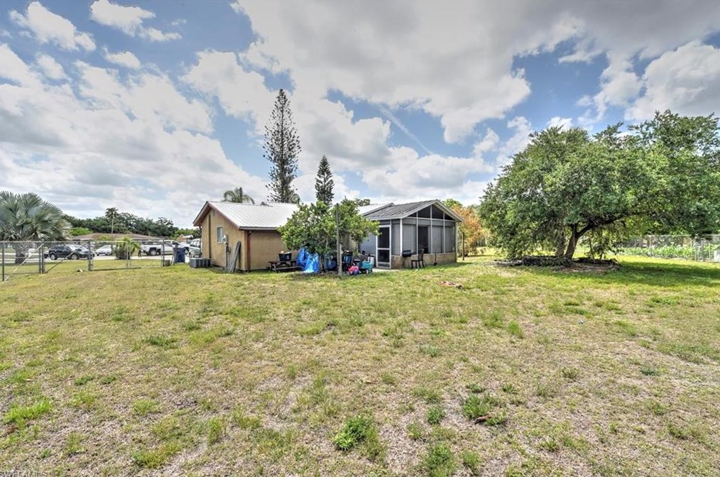 4010 High Ct, Labelle, FL 33935-5427