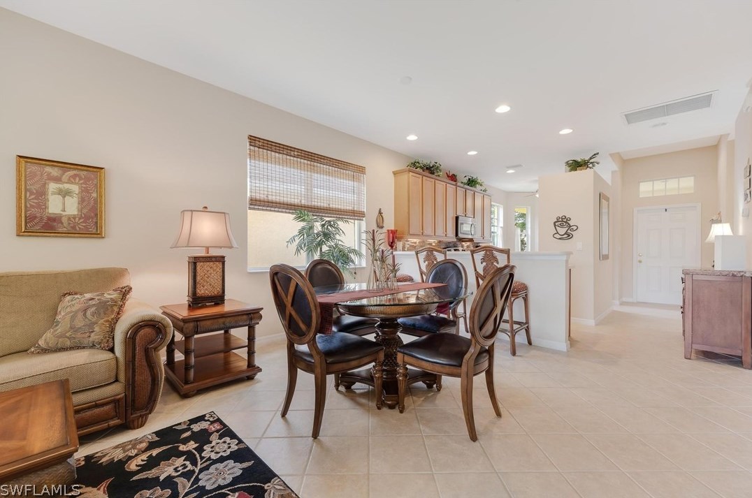 3516 Crosswater Dr, North Fort Myers FL  33917-7851 exterior