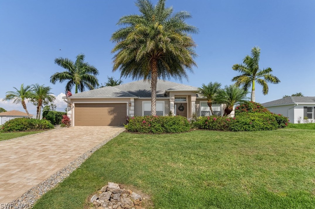 4125 9th Pl, Cape Coral, FL 33904-5319