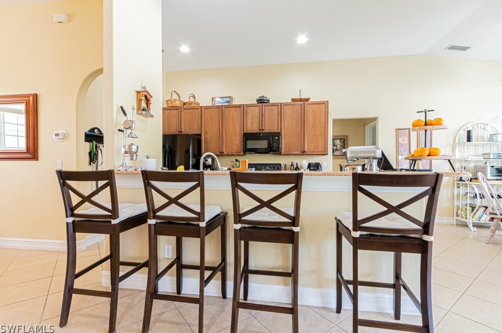 14145 Creek Ct, Fort Myers FL 33908-3017 exterior