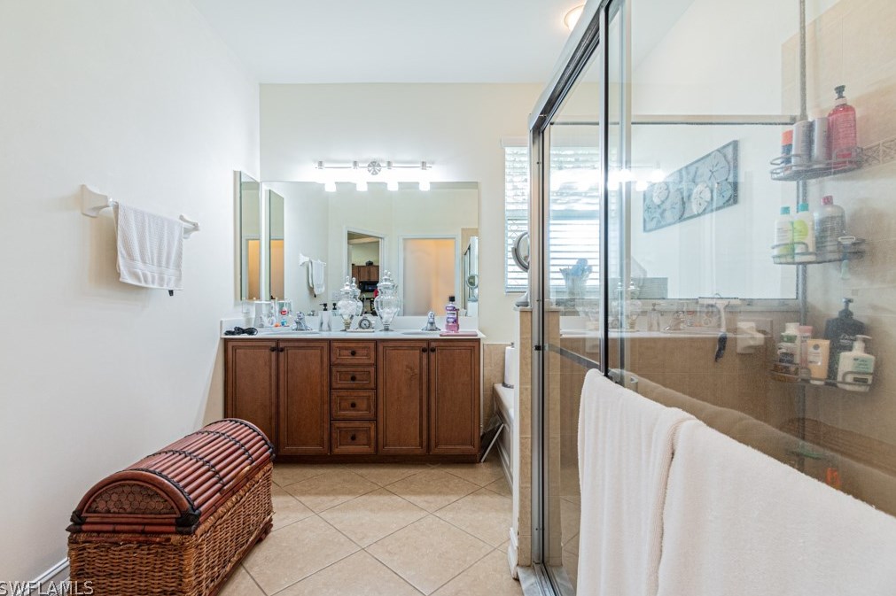 14145 Creek Ct, Fort Myers FL 33908-3017 exterior