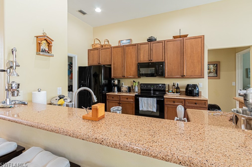 14145 Creek Ct, Fort Myers FL 33908-3017 exterior