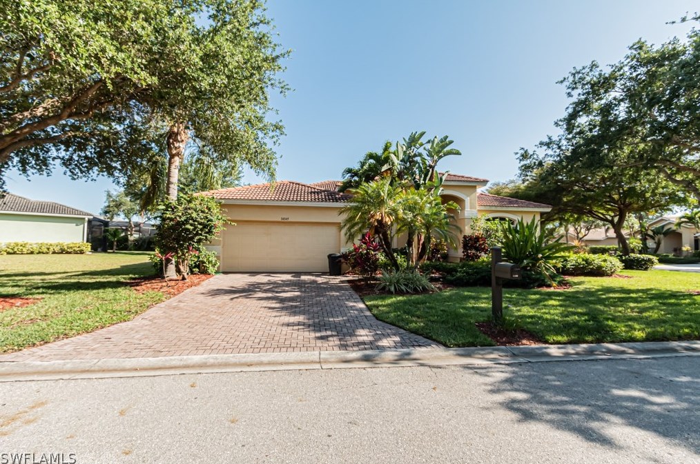 14145 Creek Ct, Fort Myers, FL 33908-3019