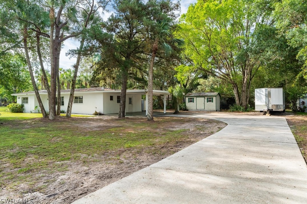 439 6th Ave, Labelle, FL 33935
