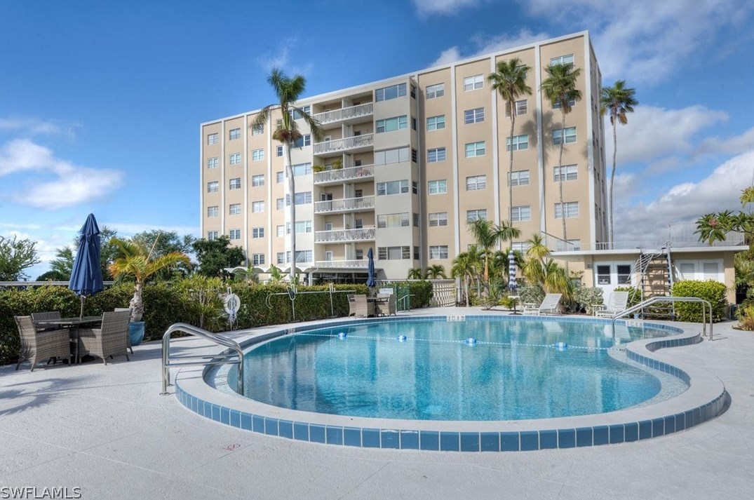 1900 Clifford St, Fort Myers FL  33901-3208 exterior