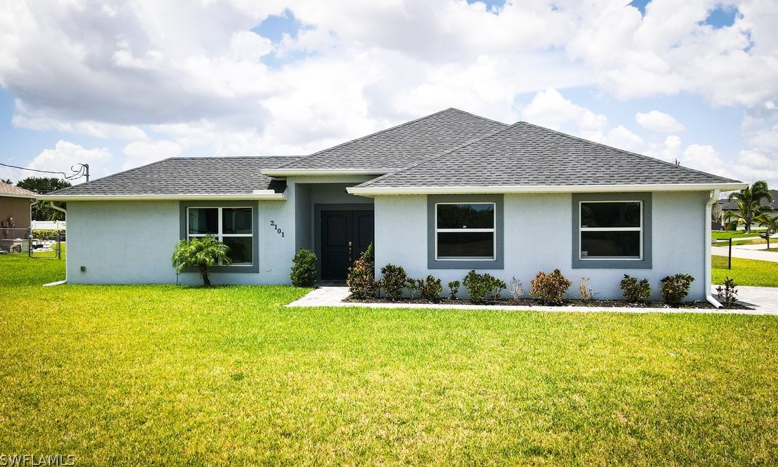 2101 Ne 15th Terrace, Cape Coral, FL 33909
