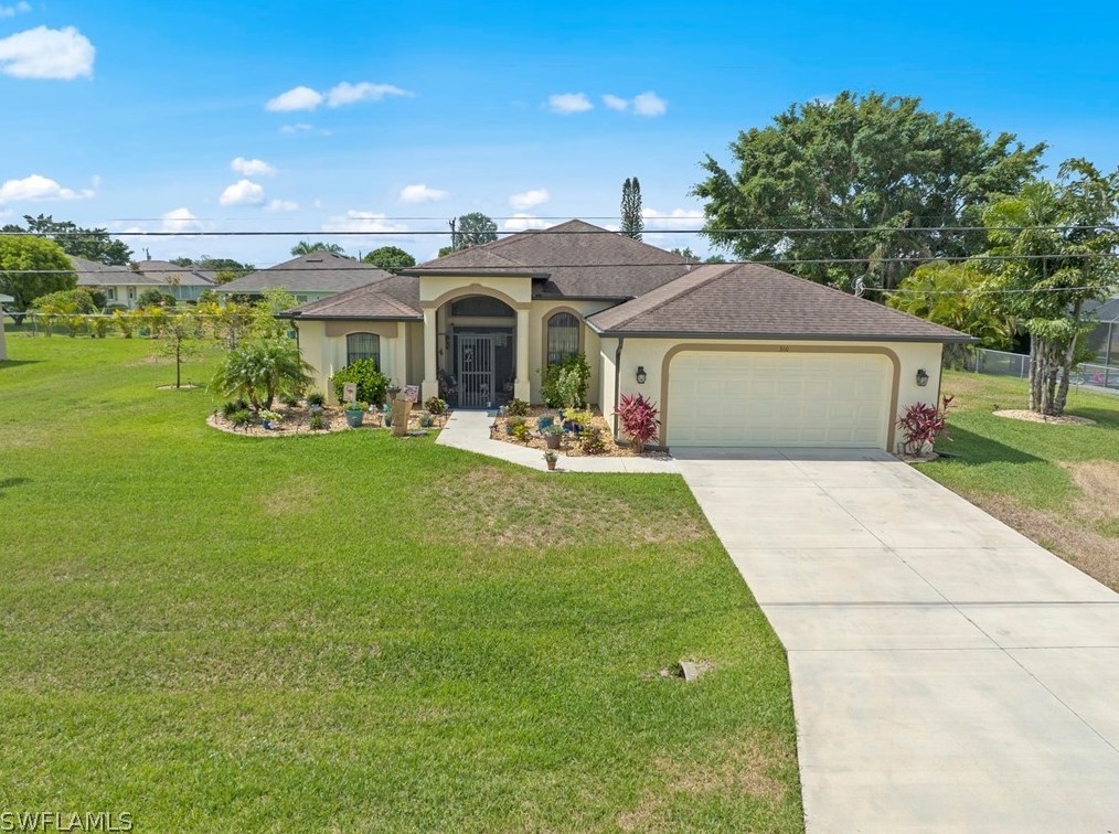 316 3rd St, Cape Coral, FL 33990-1029