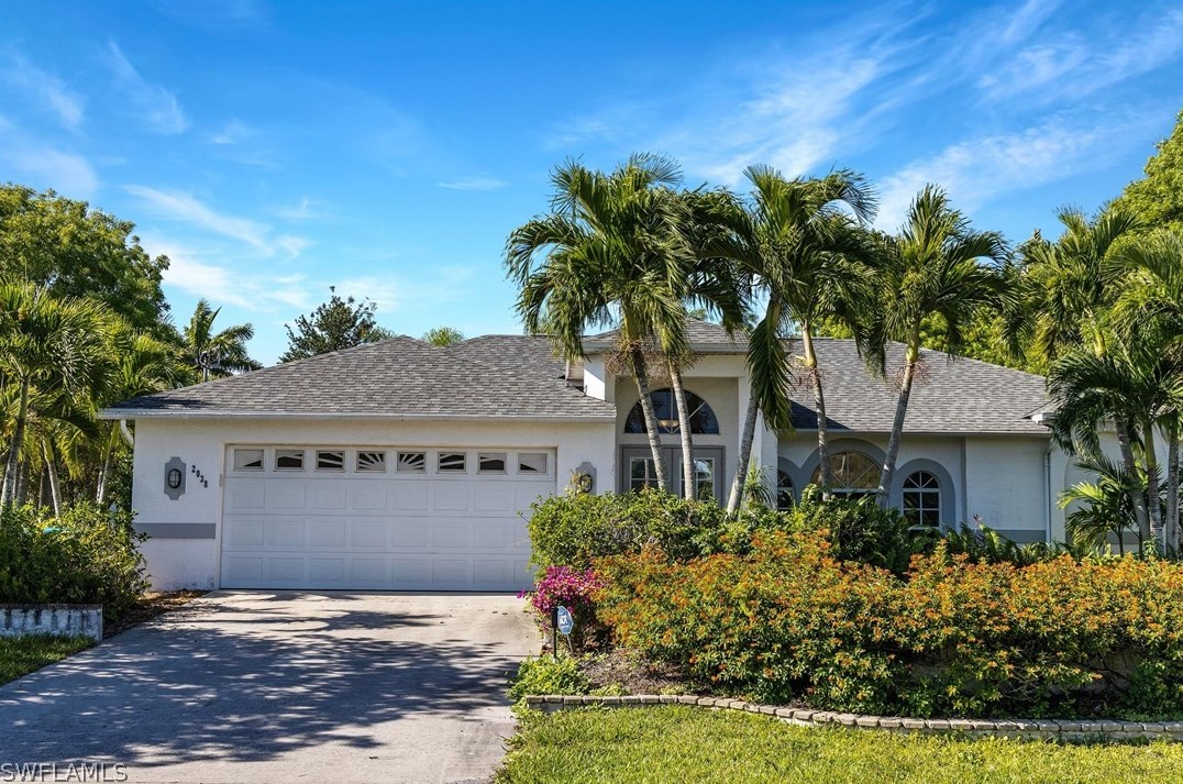 2038 3rd Ter, Cape Coral, FL 33990-0027