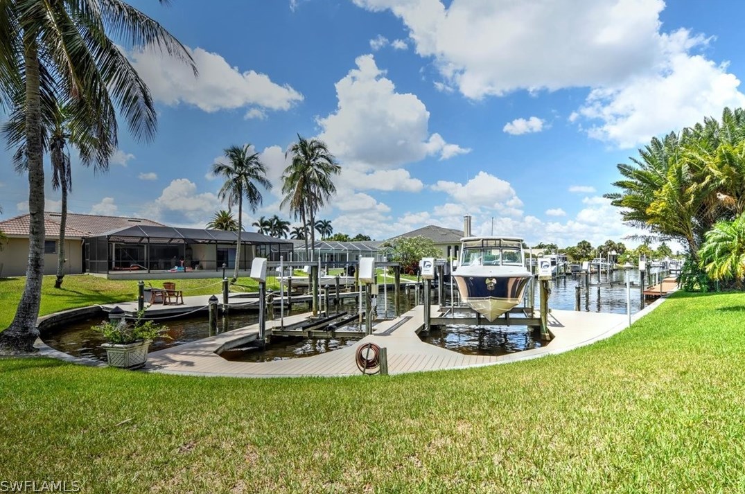 6781 Danah Ct, Fort Myers, FL 33908-2002