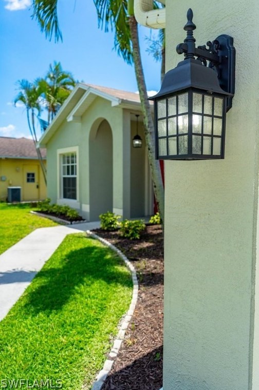 1810 Four Mile Cove Pkwy, Cape Coral, FL 33990-2405