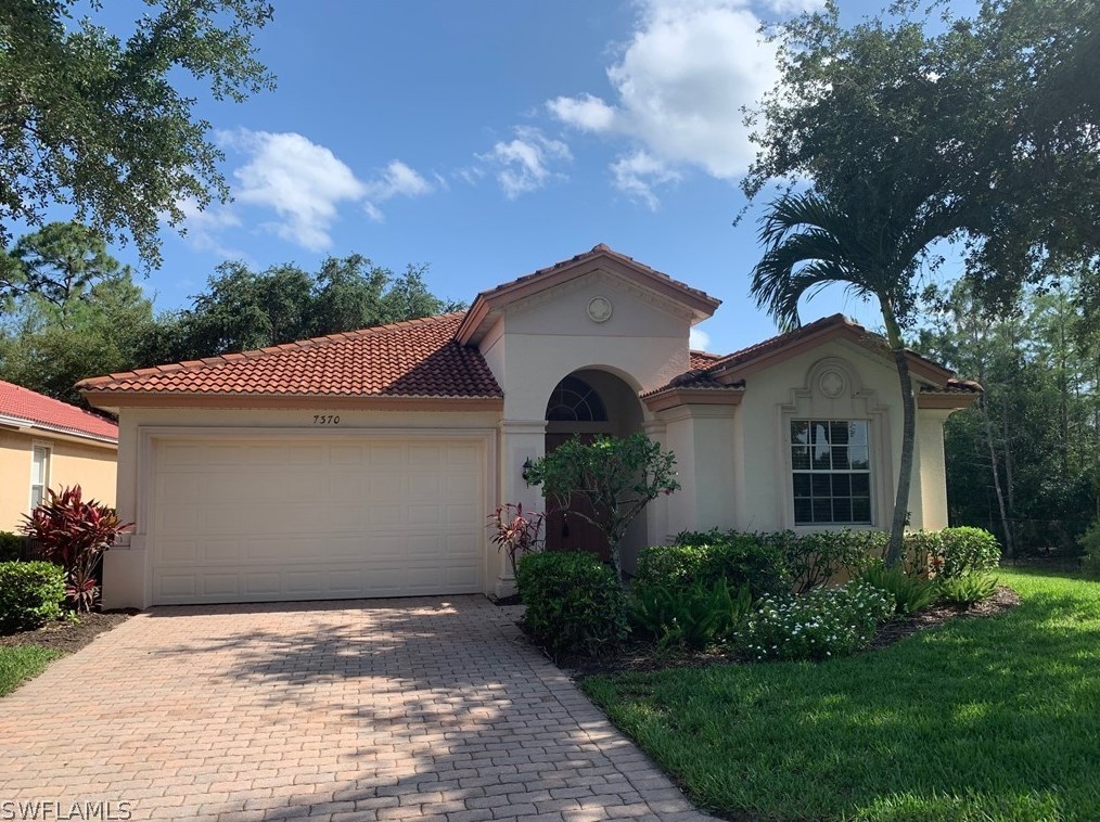 7370 Key Deer Ct, Fort Myers, FL 33966-5748