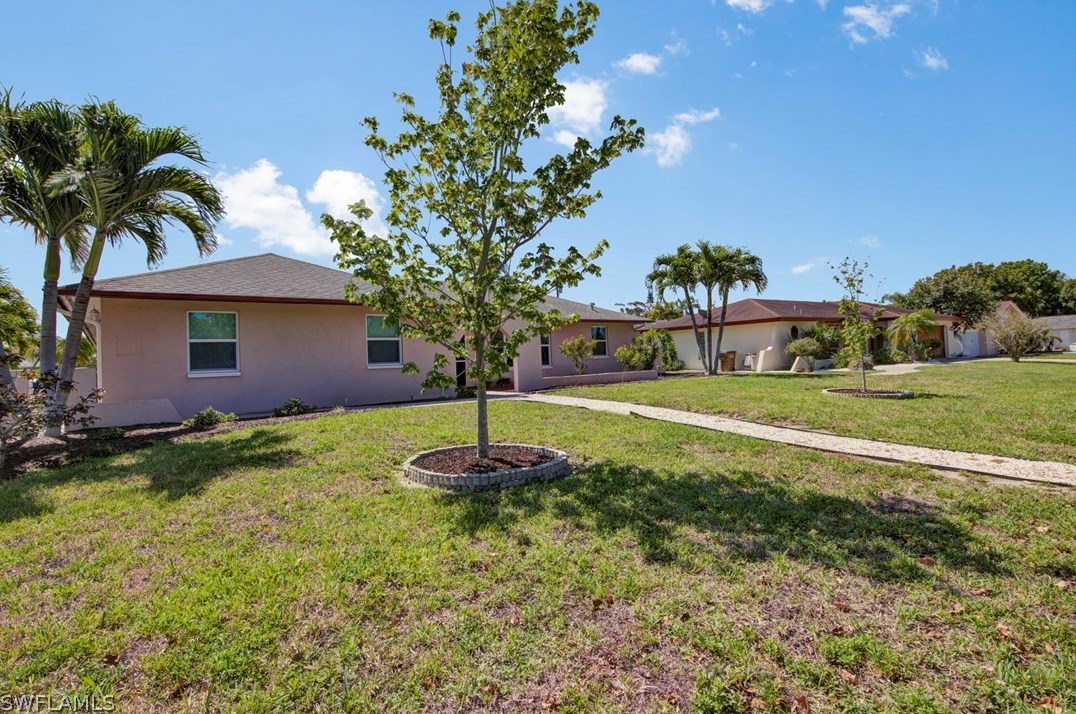 4131 Coronado Pkwy, Cape Coral, FL 33904-7310
