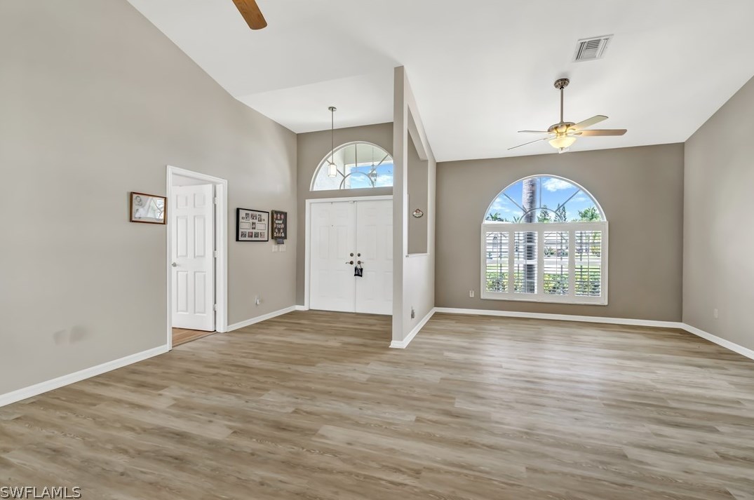 1210 51st Ter, Cape Coral, FL 33914-7057