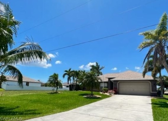 1024 33rd Pl, Cape Coral, FL 33993