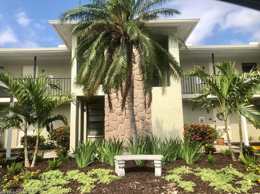 4622 Sw Santa Barbara Pl #211, Cape Coral, FL 33914