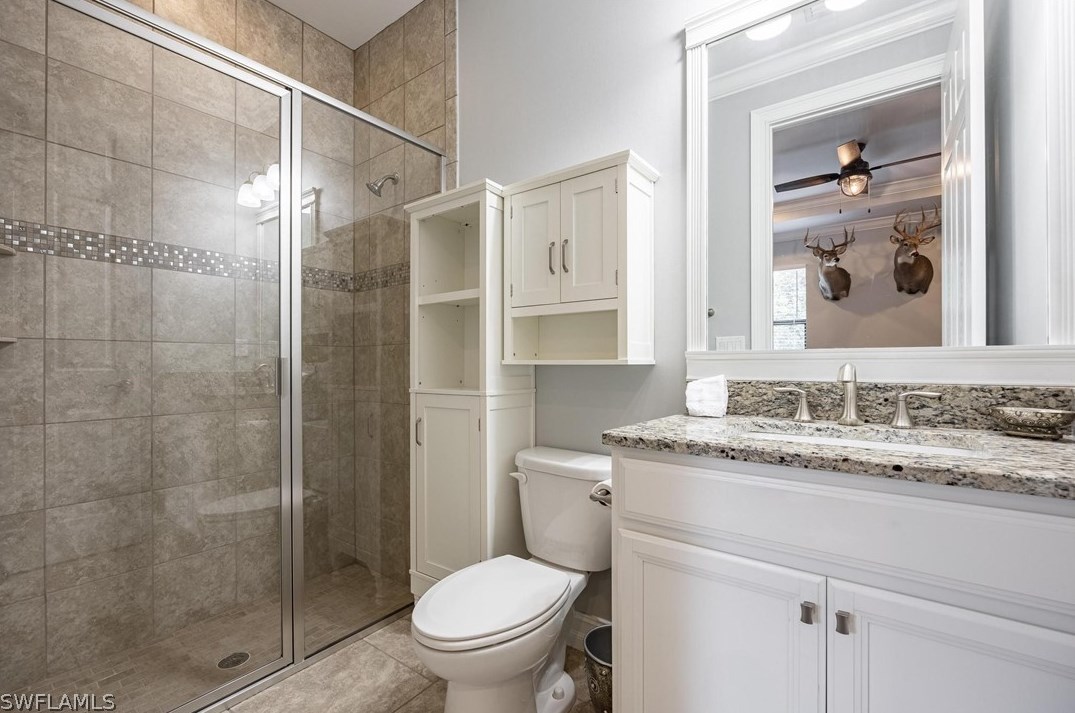 1326 Jambalana Ln, Fort Myers FL  33901-8808 exterior