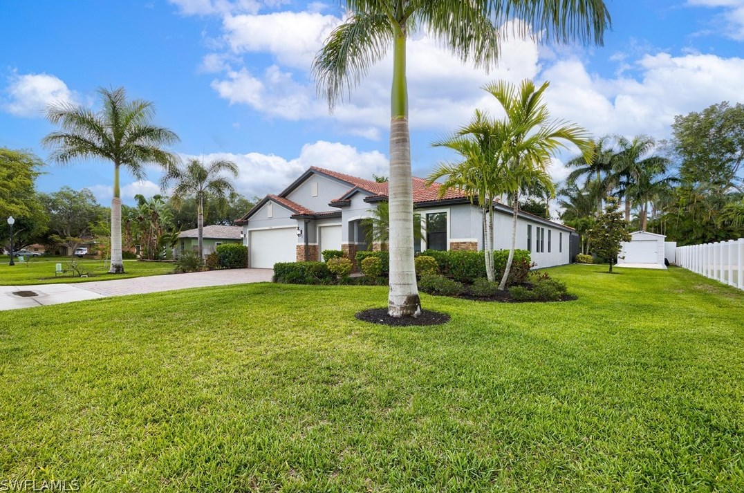 1326 Jambalana Ln, Fort Myers, FL 33901