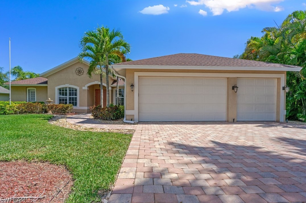 7810 Twin Eagle Ln, Fort Myers, FL 33912-1807