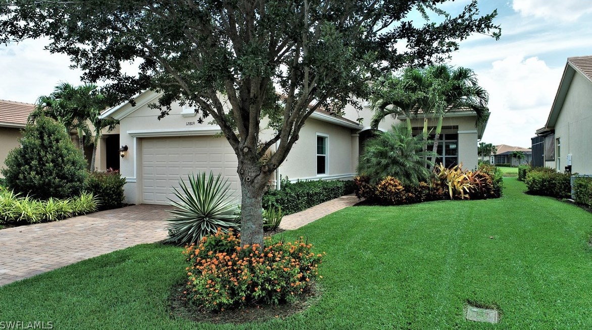 12809 Fairway Cove Ct, Fort Myers, FL 33905-5892
