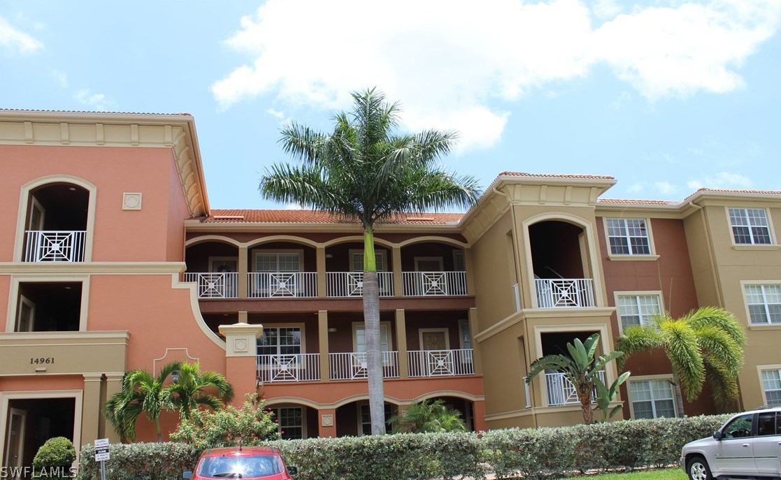 14961 Reflection Key Cir Apt 424, Fort Myers, FL 33907