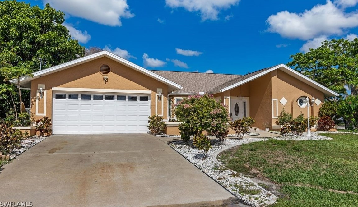 452 17th Ave, Cape Coral, FL 33909-2231