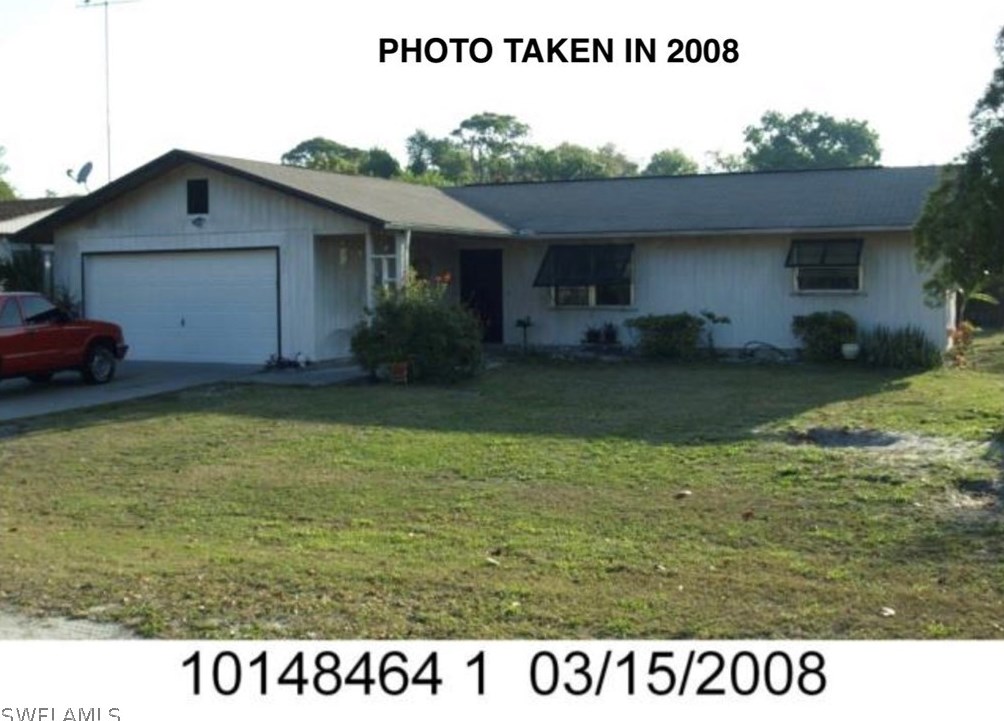 1730 Ixora Dr, Fort Myers, FL 33917-3923