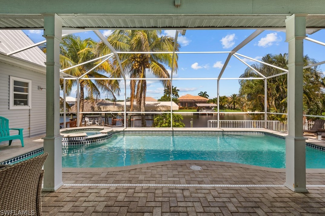 4006 25 Pl, Cape Coral FL  33914-5470 exterior