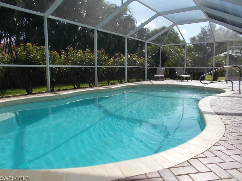 2621 32nd Ln, Cape Coral, FL 33914-4841