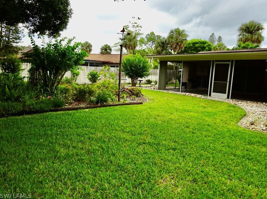 1039 Bayshore Ave, Fort Myers, FL 33919-2605