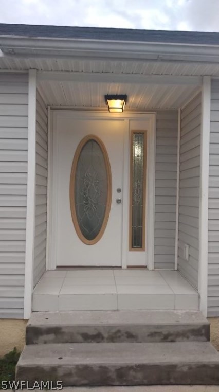 96 Diana Ave, Fort Myers, FL 33905-4313