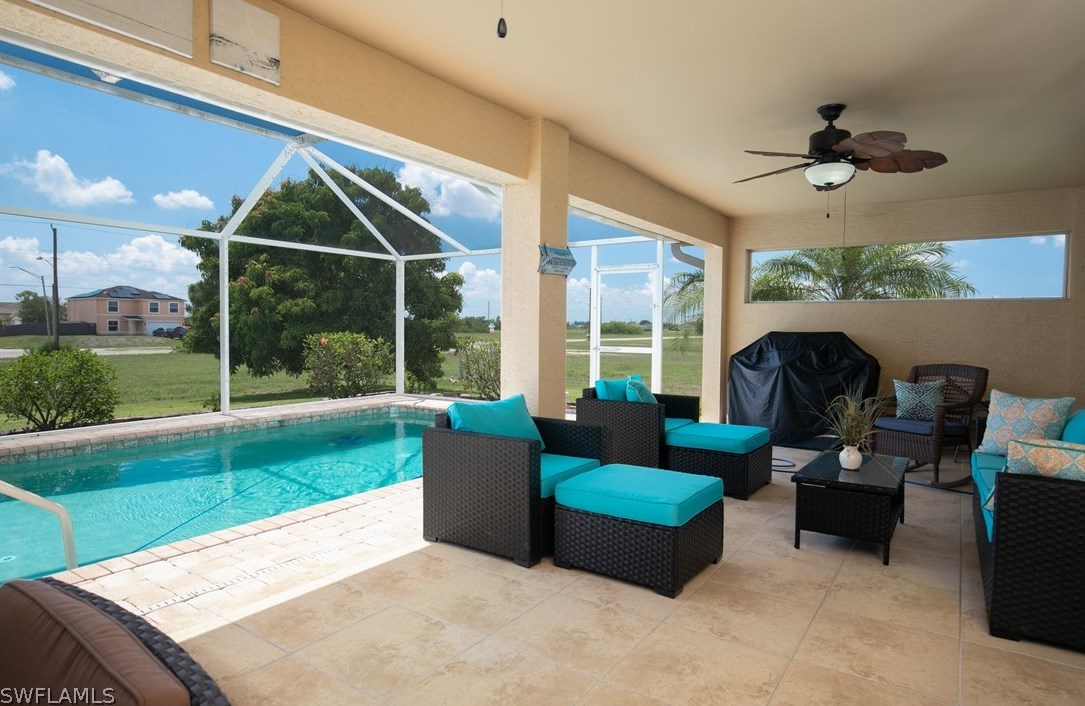 2823 Juanita Pl, Cape Coral, FL 33993-8890