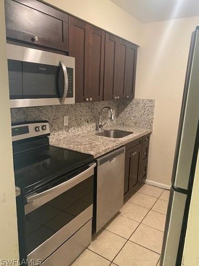 4199 Pine Drop Ln, Fort Myers, FL 33917-1854