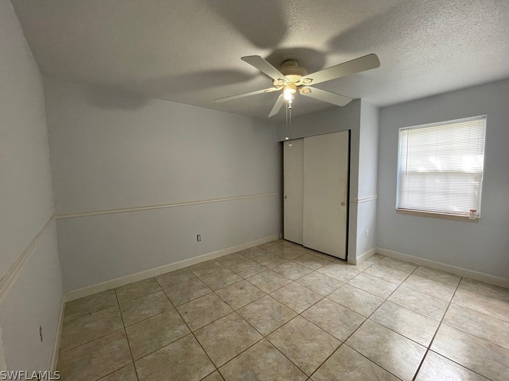 6451 Adelphi Cir, Fort Myers FL  33919-5002 exterior