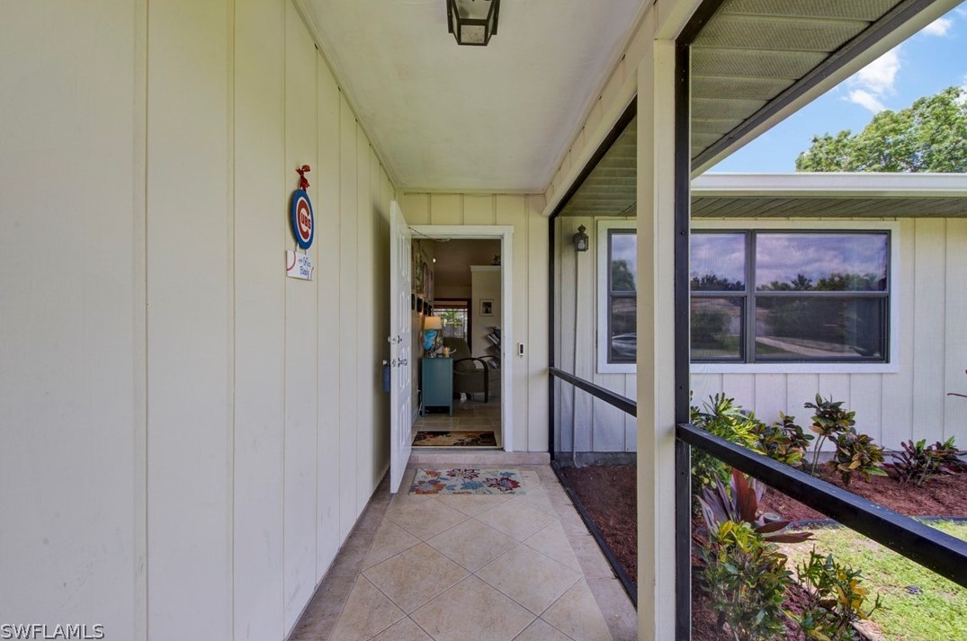 2124 3rd Ter, Cape Coral, FL 33909-2850