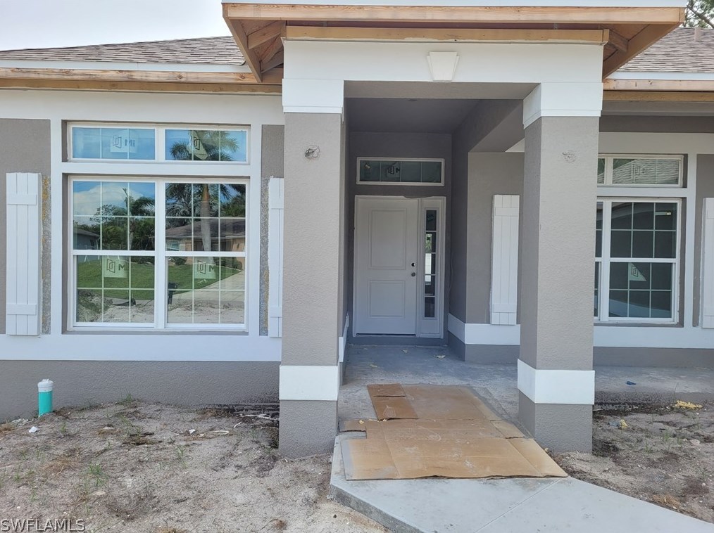 3224 14th Ct, Cape Coral, FL 33909-3318