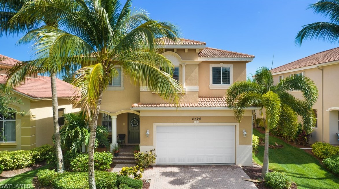 8490 Sumner Ave, Fort Myers, FL 33908-3812