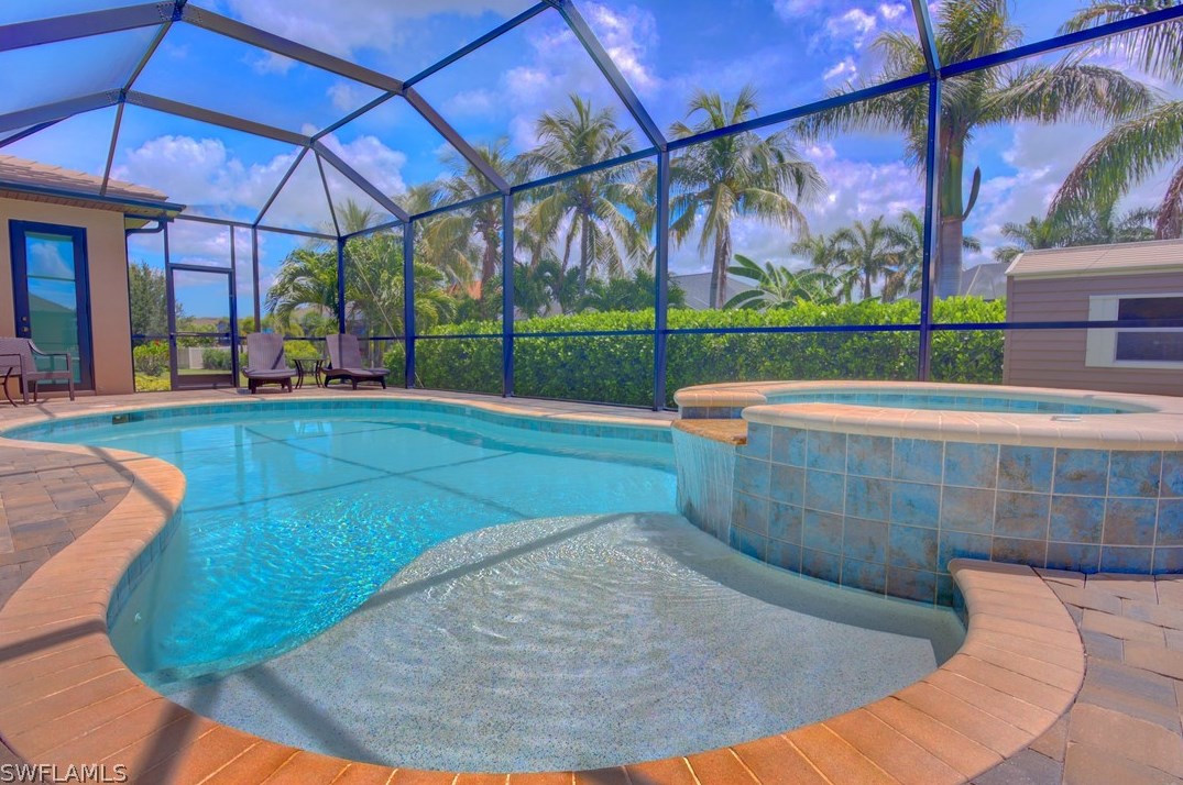 3031 26th Ct, Cape Coral, FL 33914-4714
