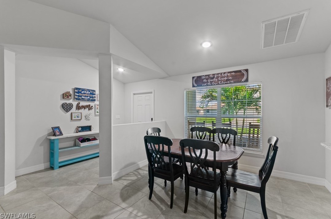 14210 Roof St, Fort Myers, FL 33905-8664