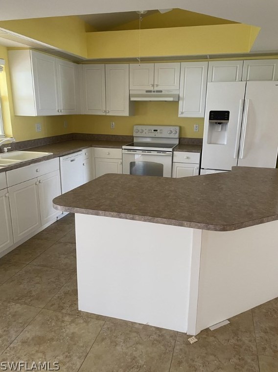 2716 2nd Ln, Cape Coral, FL 33991-1101