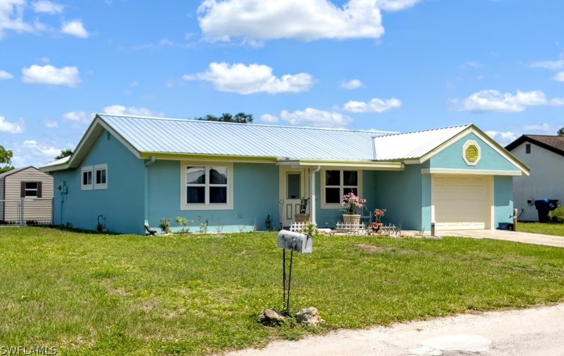 2003 Lighthouse Ln, Labelle, FL 33935