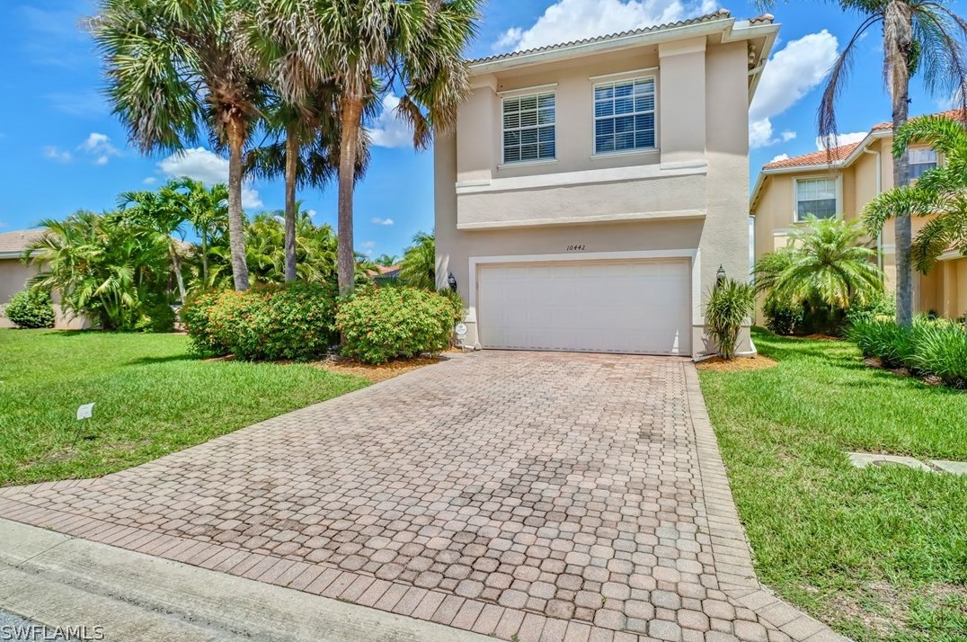 10442 Blue Beech Ln, Fort Myers, FL 33913-8801